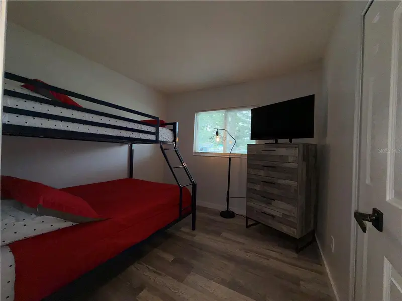 Thumbnail 25