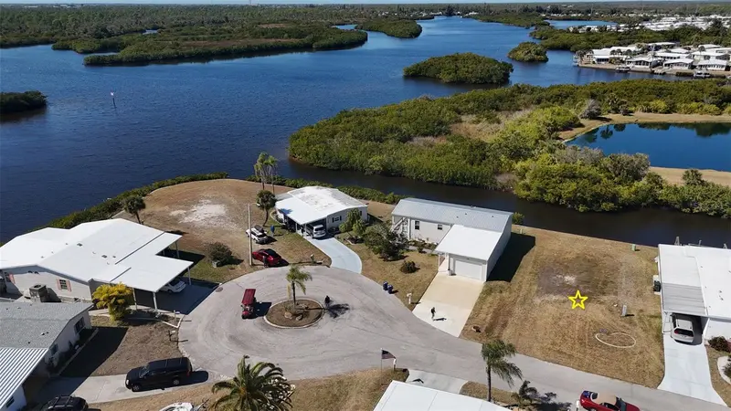 732 BLACKBURN BOULEVARD, NORTH PORT