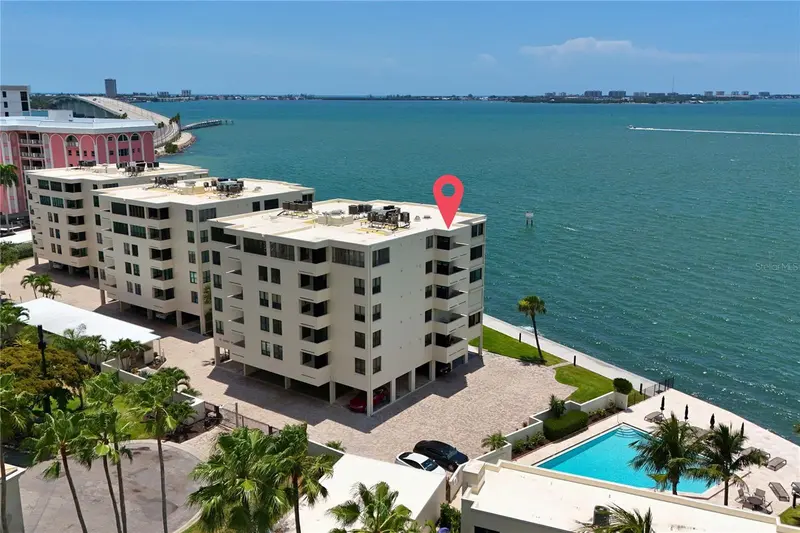 101 SUNSET DRIVE #PH1, SARASOTA