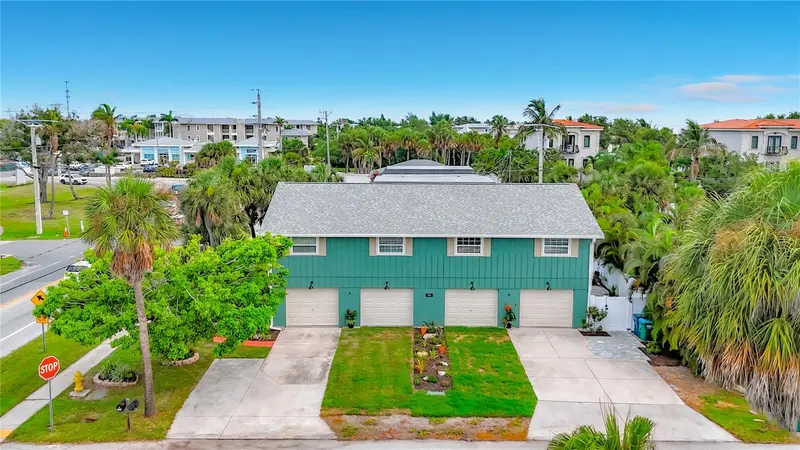 202 PEACOCK LANE #A, HOLMES BEACH