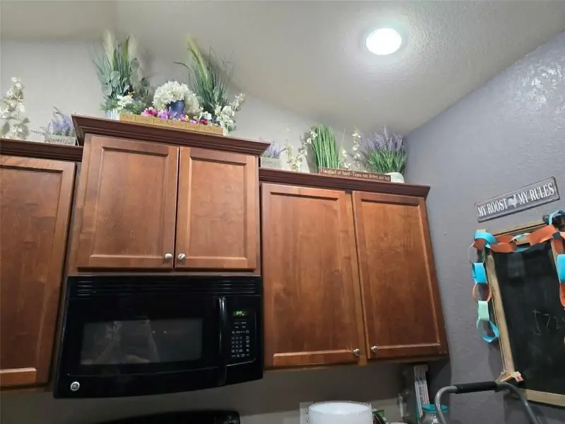 Thumbnail 13