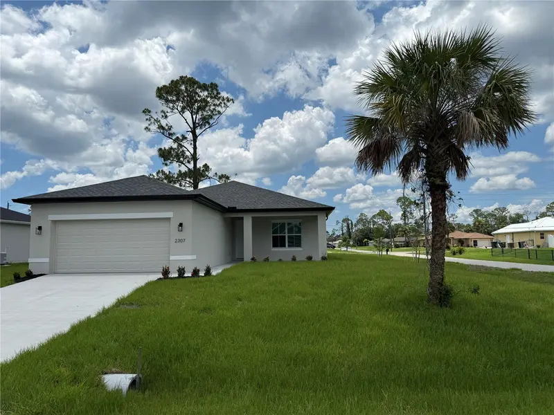 2307 ZUYDER TERRACE, NORTH PORT