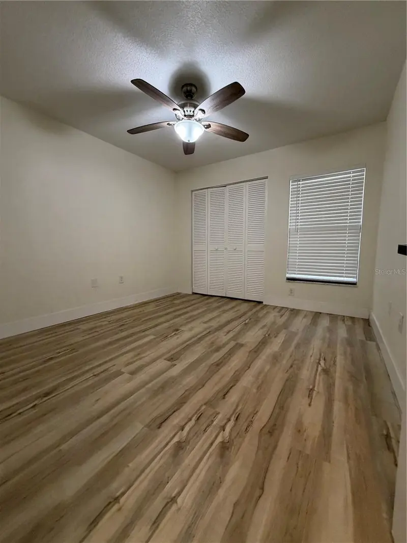 Thumbnail 14