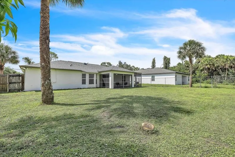 Thumbnail 28