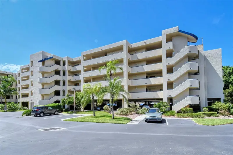 835 OSPREY AVENUE #201, SARASOTA