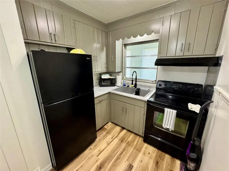 Thumbnail 15