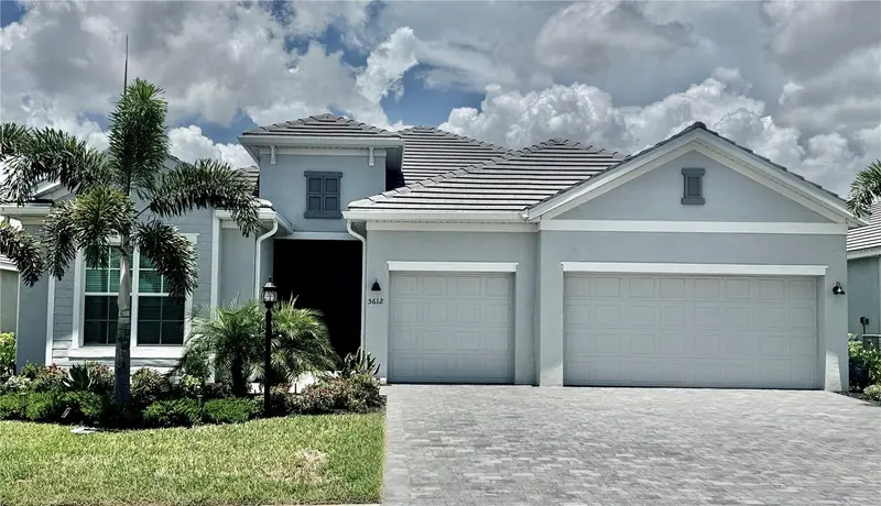 5612 LIGHTNING WHELK LANE, LAKEWOOD RANCH