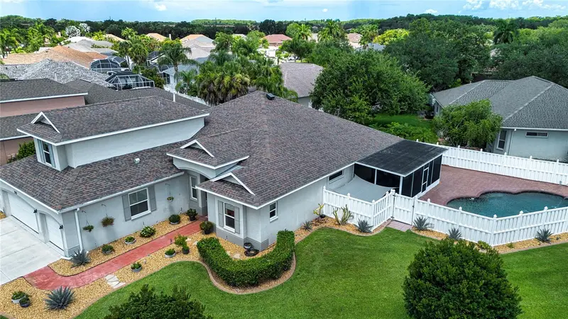 515 PLANTERS MANOR WAY, BRADENTON