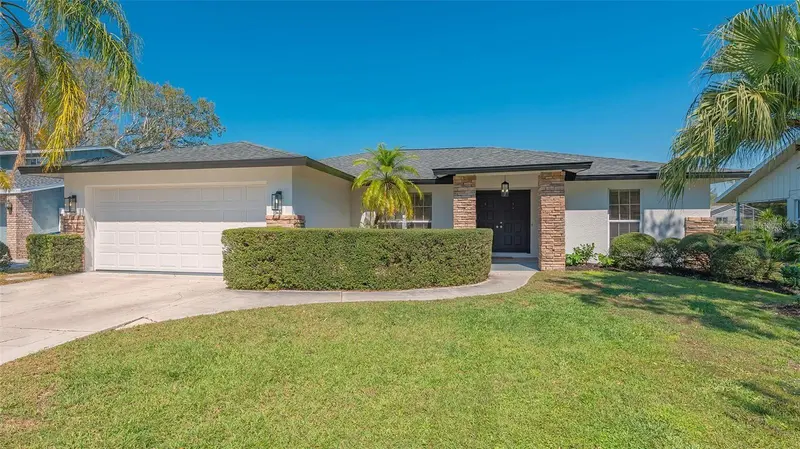 3033 GRAFTON STREET, SARASOTA, photo 3 of 32