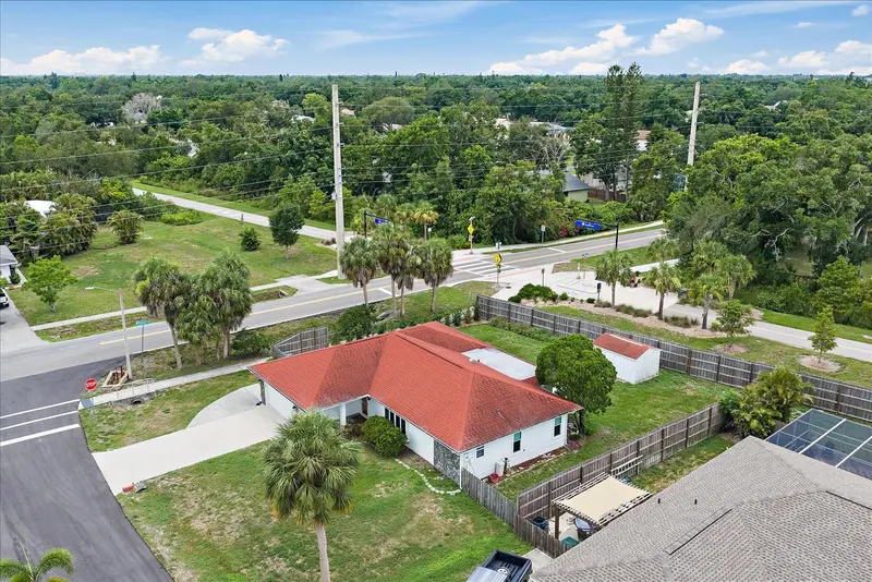 4378 MEADOWLAND CIRCLE, SARASOTA, photo 3 of 46