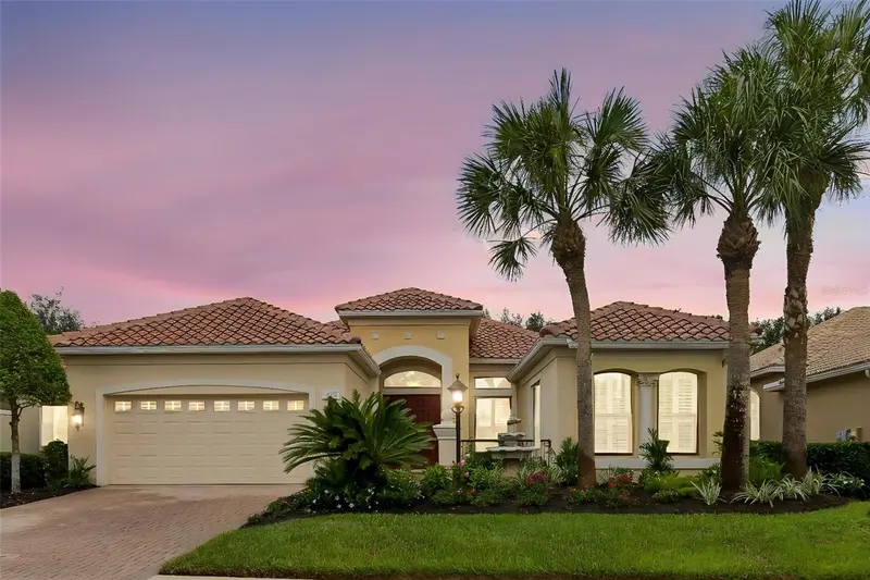 7222 LAKE FOREST GLEN, BRADENTON