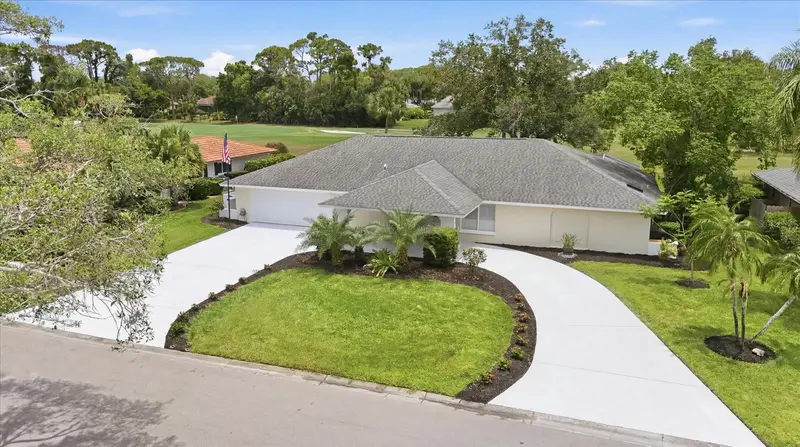 3900 TORREY PINES BOULEVARD, SARASOTA