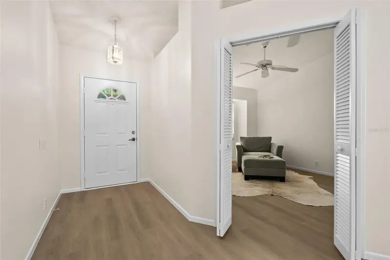 4825 TAMARACK TRAIL, VENICE, photo 4 of 33