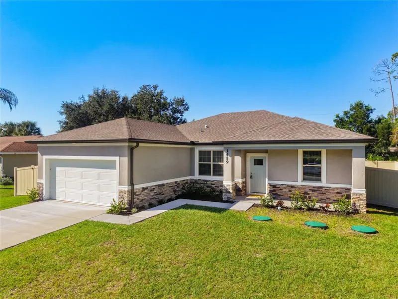 1459 CHAMBERLAIN BOULEVARD, NORTH PORT