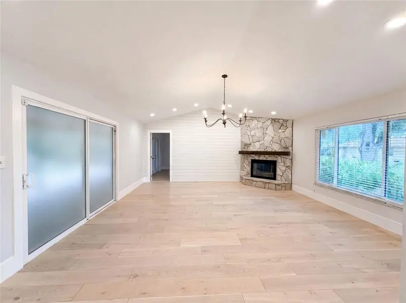 8028 CONSERVATORY CIRCLE, SARASOTA, photo 3 of 36