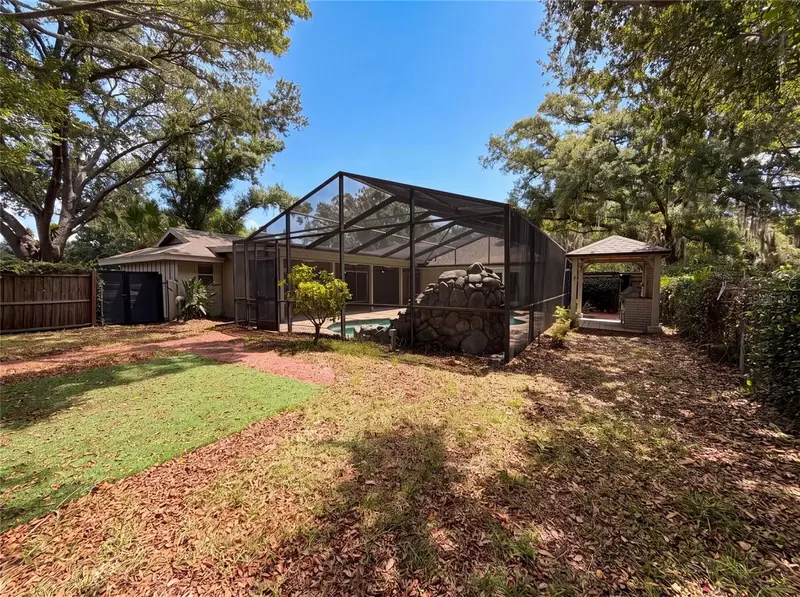 8028 CONSERVATORY CIRCLE, SARASOTA, photo 5 of 36