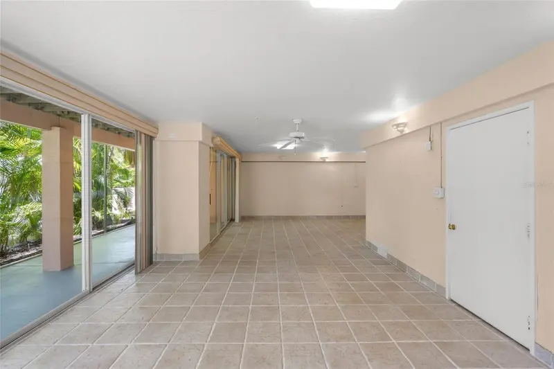 Thumbnail 42