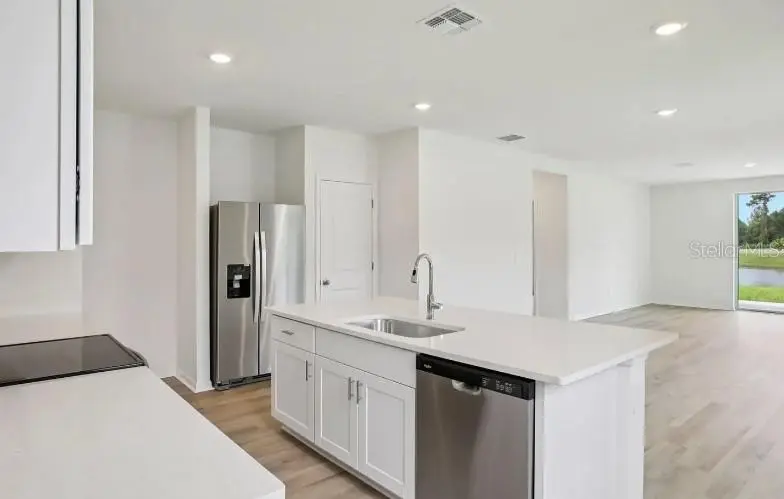 153 CANOE BEND AVENUE, NOKOMIS, photo 5 of 6