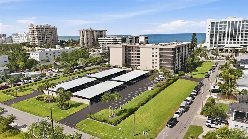 1001 BENJAMIN FRANKLIN DRIVE #206, SARASOTA