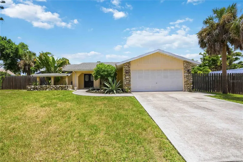 440 LYCHEE ROAD, NOKOMIS