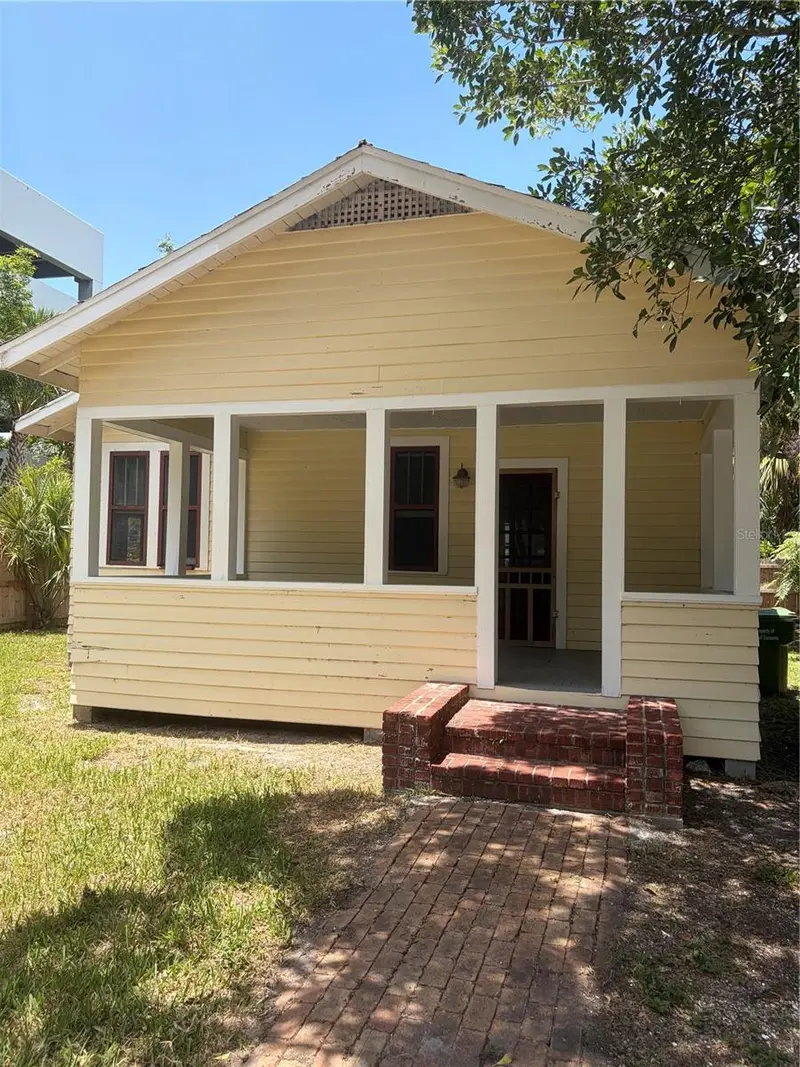 1555 7TH STREET, SARASOTA
