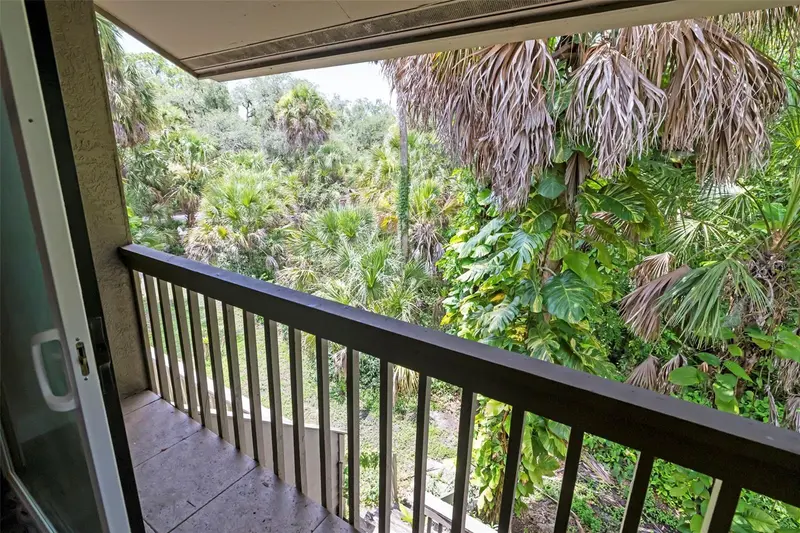 Thumbnail 44
