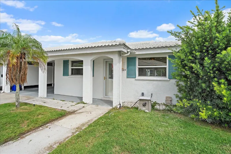 683 SPANISH DRIVE #214, LONGBOAT KEY
