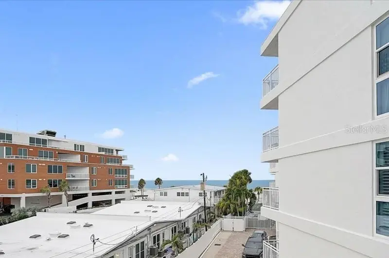 6518 MIDNIGHT PASS ROAD #309, SIESTA KEY