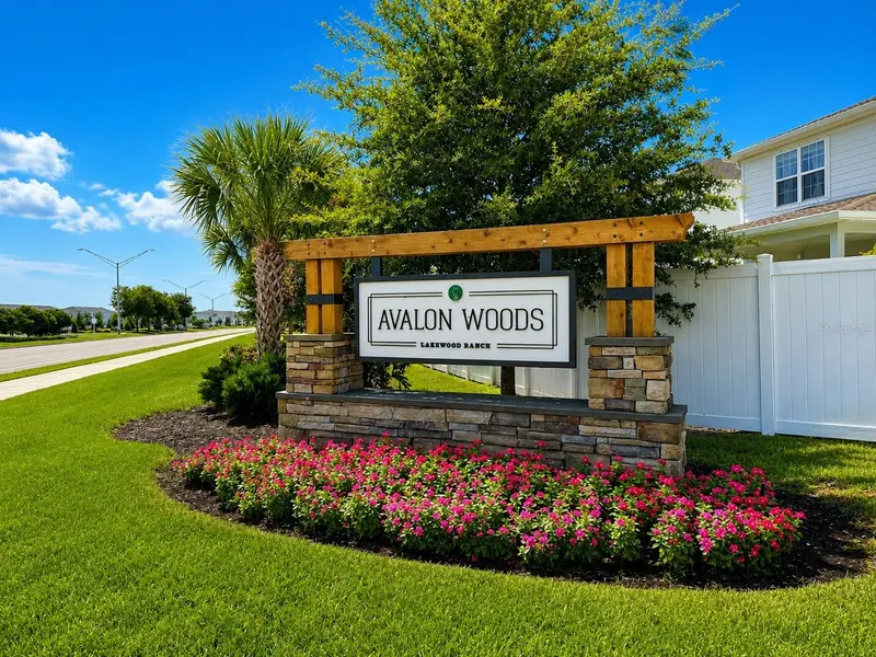 14229 CRIMSON AVENUE, LAKEWOOD RANCH, photo 2 of 39