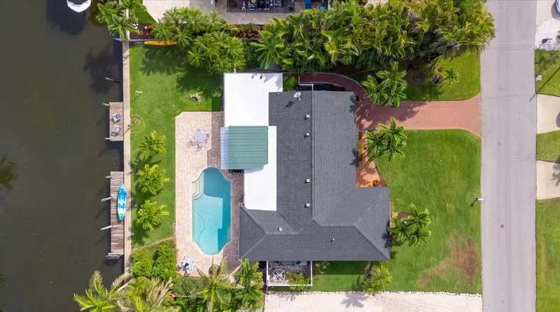 508 83RD STREET, HOLMES BEACH