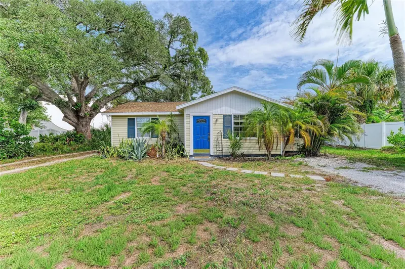 1300 LOMA LINDA COURT, SARASOTA