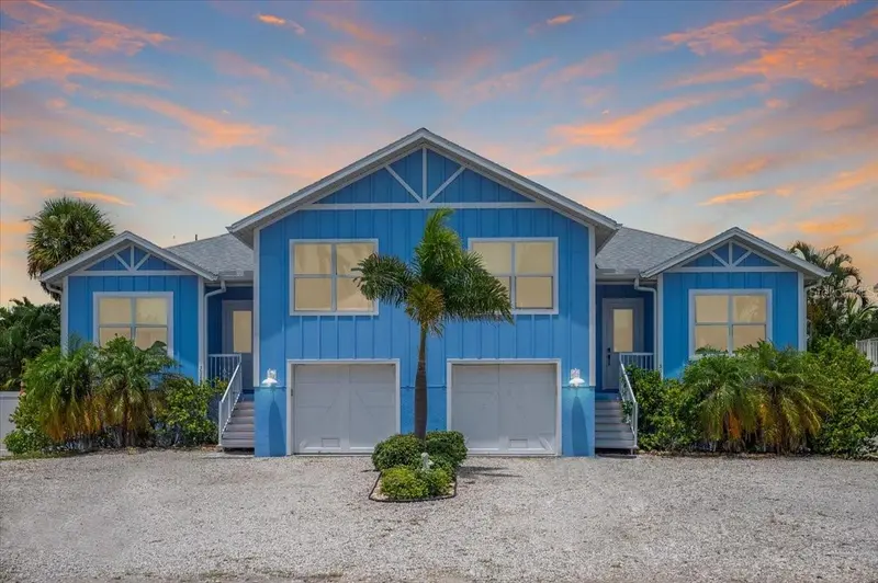 308 57TH STREET #A & B, BRADENTON BEACH