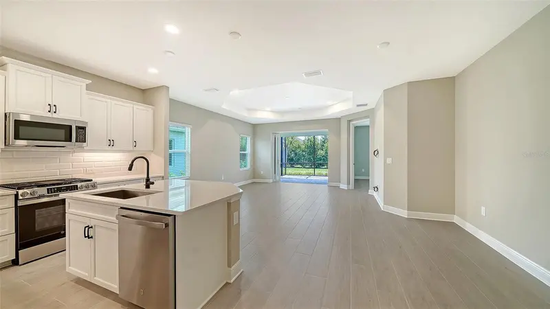 2324 BLUE MAHOE LANE, SARASOTA, photo 5 of 41