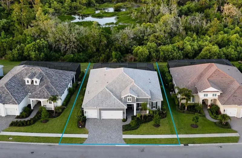 2566 PARADISE PLUM DRIVE, SARASOTA