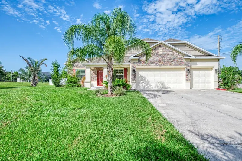 2705 LAMKIN ROAD, NORTH PORT