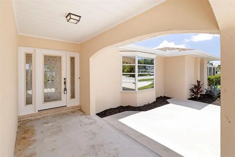 6755 AVENUE B, SARASOTA, photo 5 of 77