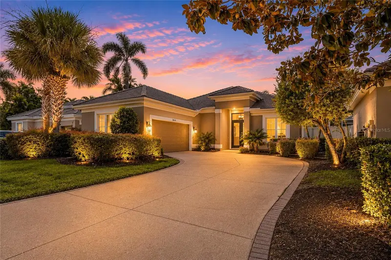 8762 52ND AVENUE, BRADENTON