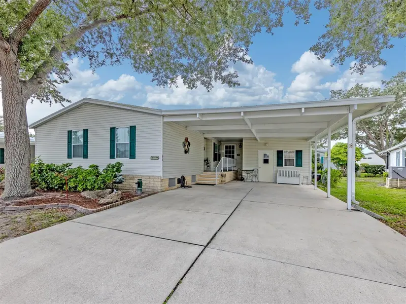 213 NATURES WAY, NORTH PORT