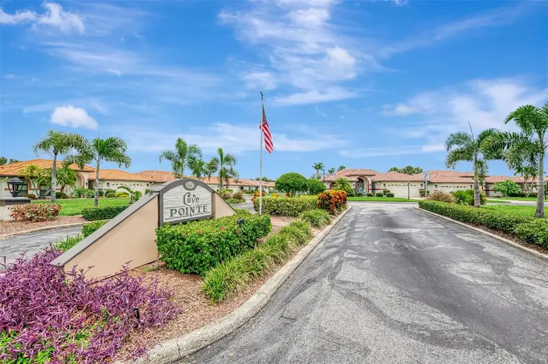 1934 COVE POINTE DRIVE, VENICE, photo 2 of 82