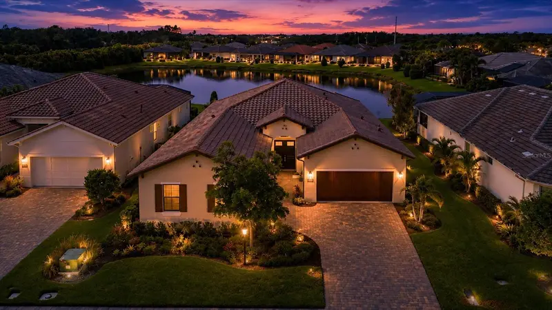 7712 SANDHILL LAKE DRIVE, SARASOTA