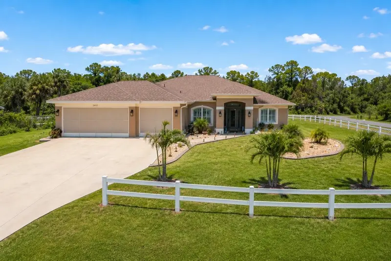 2602 YAMADA LANE, NORTH PORT, photo 2 of 27
