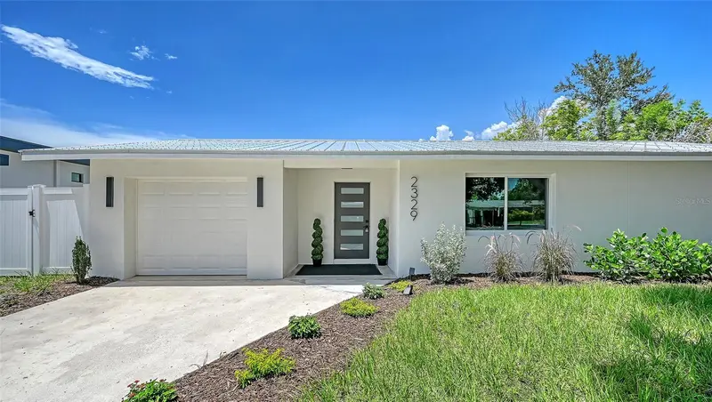 2329 ROSE STREET, SARASOTA, photo 2 of 50