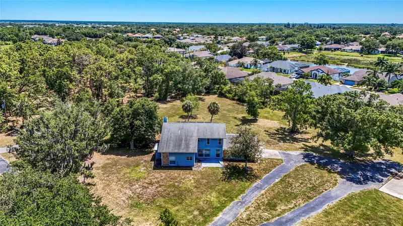 5650 CHURCHILL DOWNS ROAD, SARASOTA, photo 3 of 47