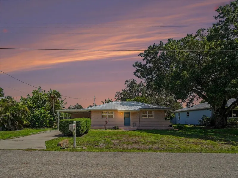 3035 HILLVIEW STREET, SARASOTA