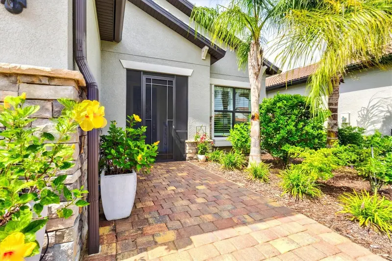 13179 BORREGO STREET, VENICE, photo 5 of 93