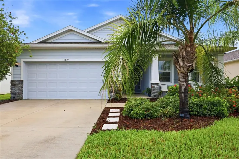 13819 CAMDEN CREST TERRACE, LAKEWOOD RANCH