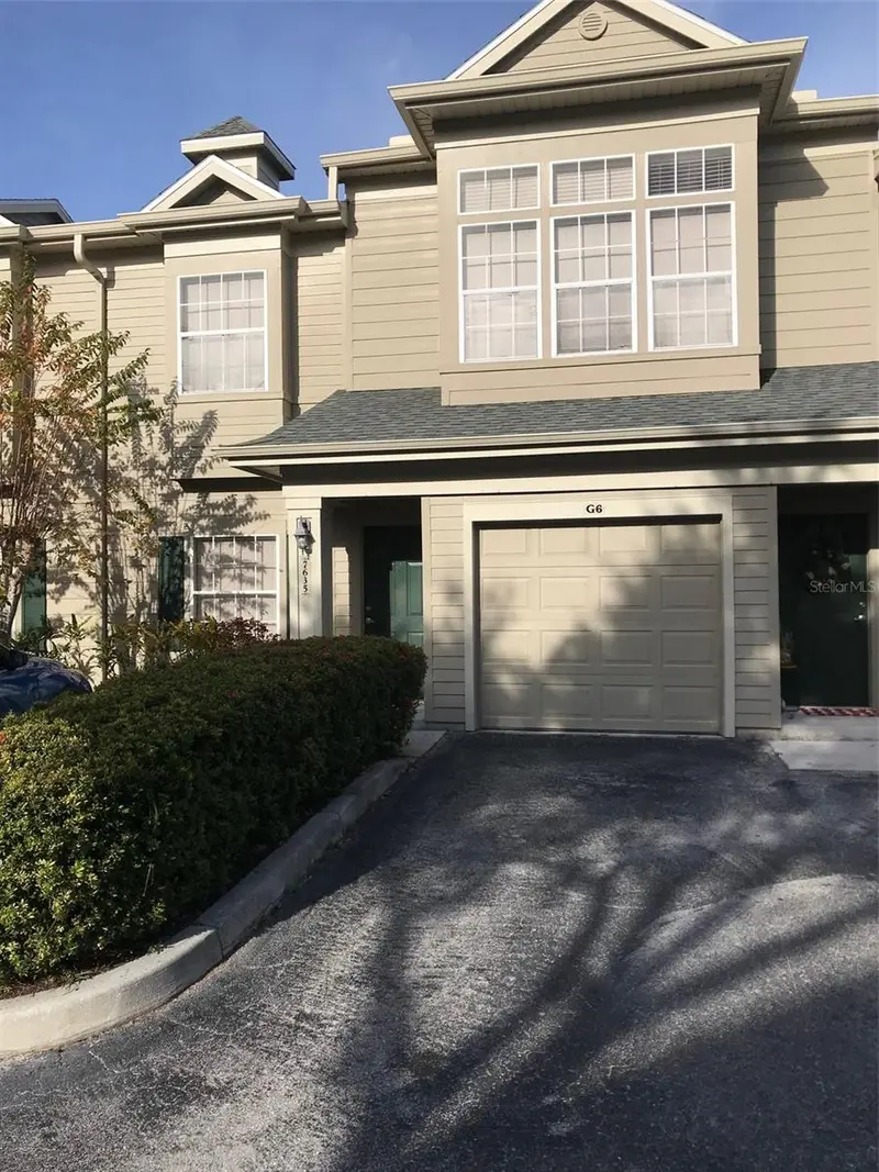 7635 PLANTATION CIRCLE #7635, BRADENTON