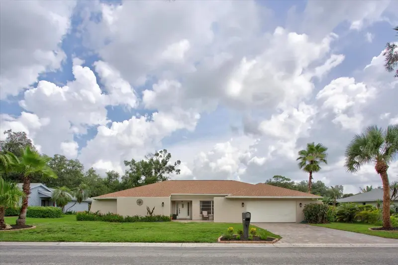 4872 HAWKSHEAD PARK, SARASOTA, photo 2 of 100