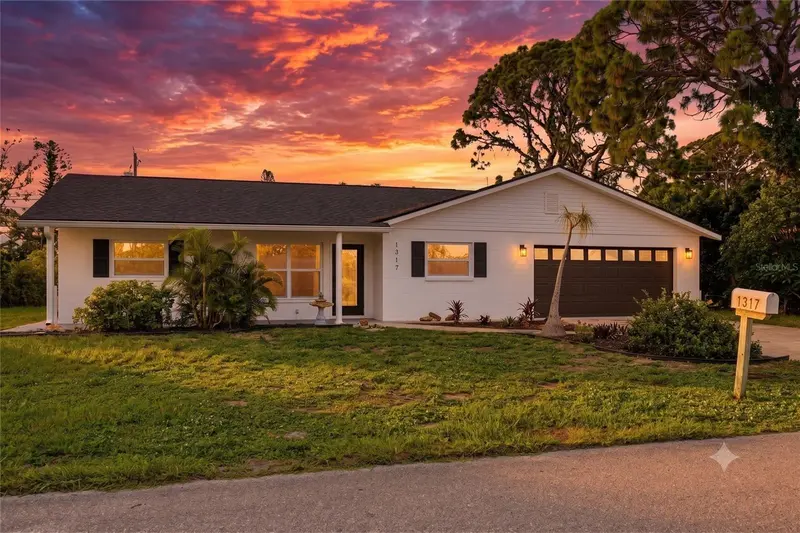 1317 RINGTAIL ROAD, VENICE