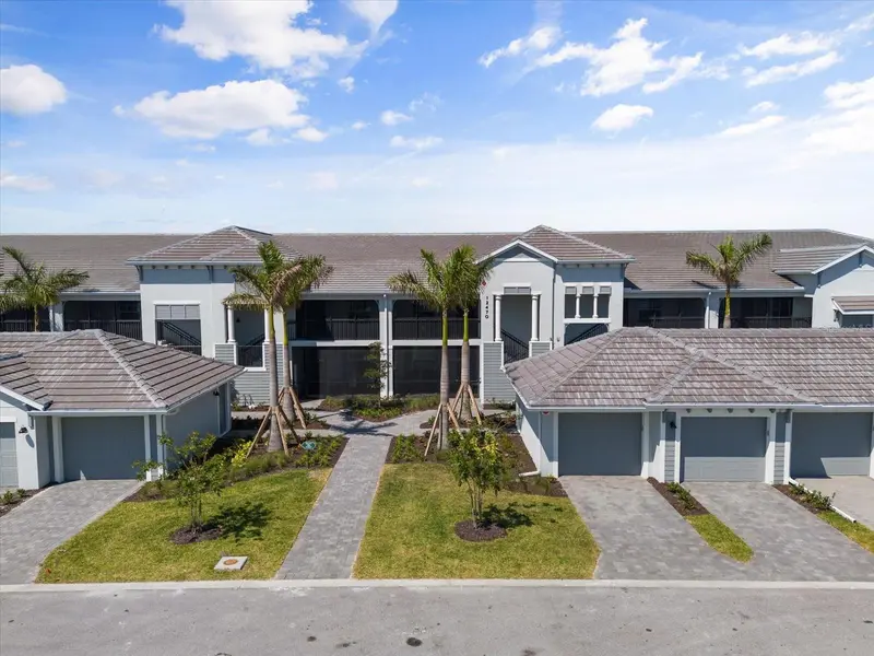 12470 WELLEN GOLF STREET #205, VENICE